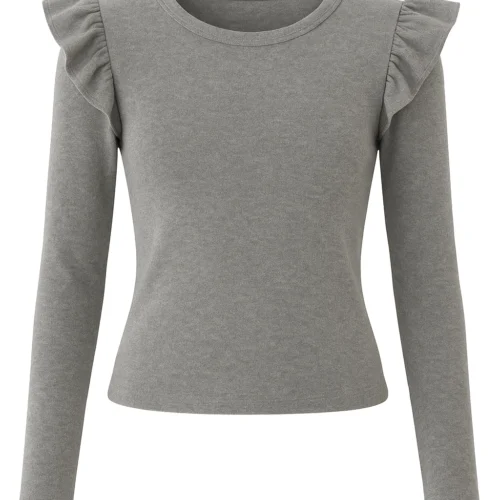 Top manga larga con volantes en los hombros de color gris